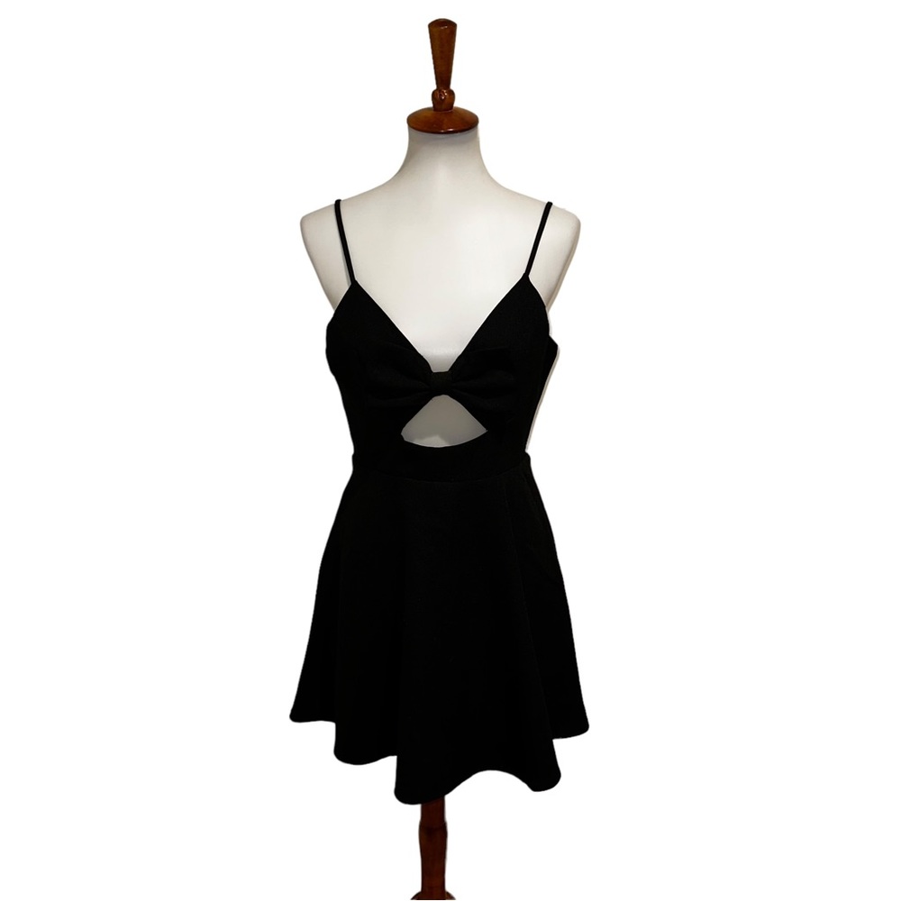 Lulu’s Mini Dress Bow Front Black Size Large